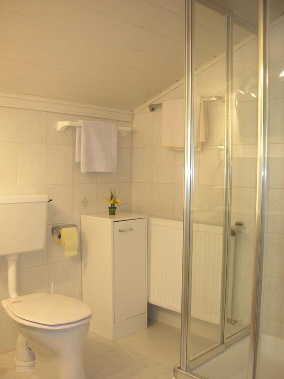 Haus Ebner Apartamento Sankt Gilgen Exterior foto